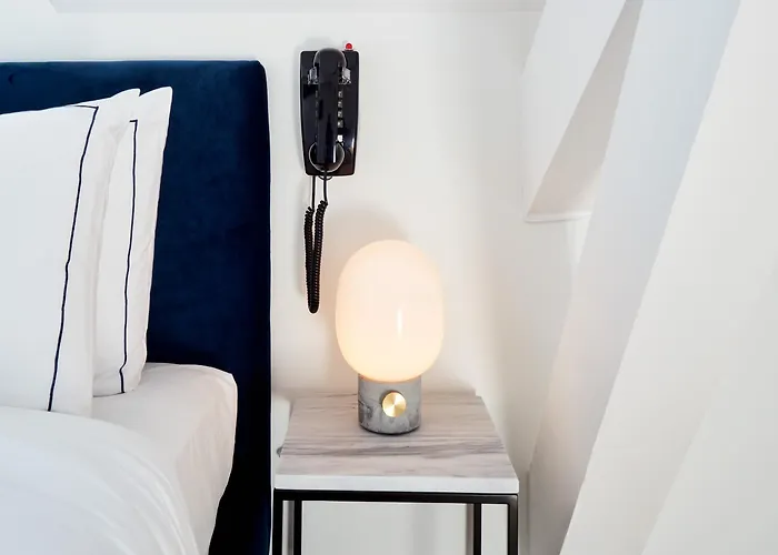 Rendez-vous Batignolles ホテル