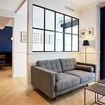 Hotel Rendez-vous Batignolles 3*