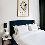 Hotel Rendez-vous Batignolles