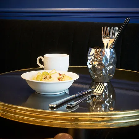 فندق Rendez-vous Batignolles باريس