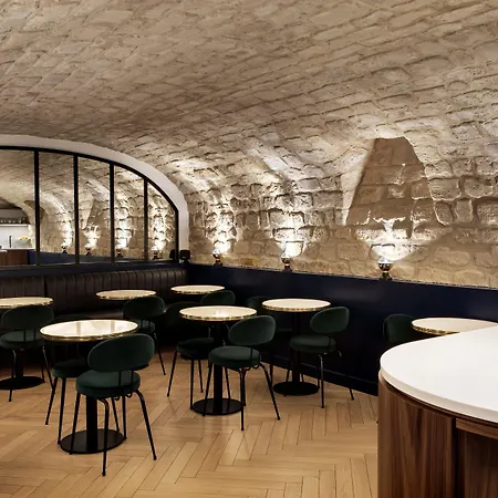 Rendez-vous Batignolles ホテル パリ