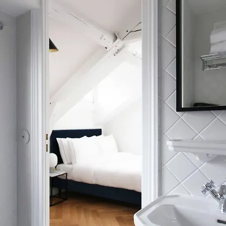 Rendez-vous Batignolles 3* باريس