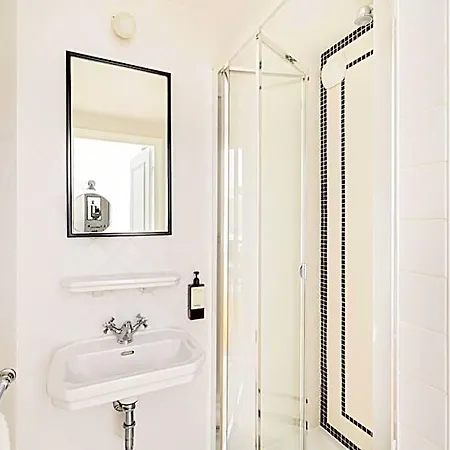 Rendez-vous Batignolles Hotel Parigi