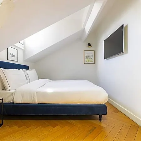 Rendez-vous Batignolles Hotel