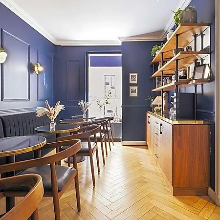 Rendez-vous Batignolles 3*