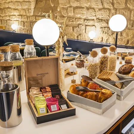 Hotel Rendez-vous Batignolles