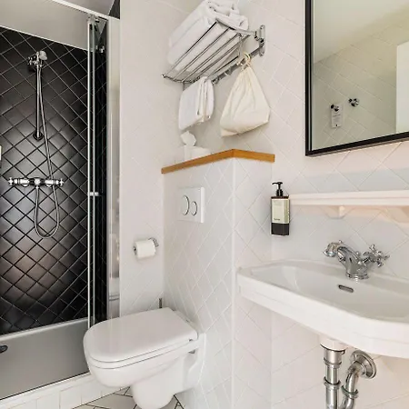 Rendez-vous Batignolles Hotel 3*