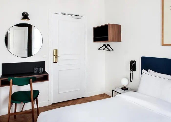 Rendez-vous Batignolles 3* Paris