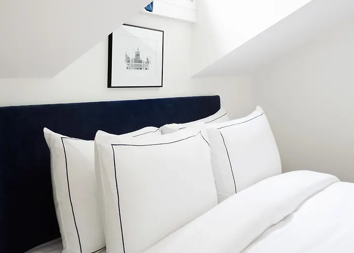 Hotel Rendez-vous Batignolles Paris