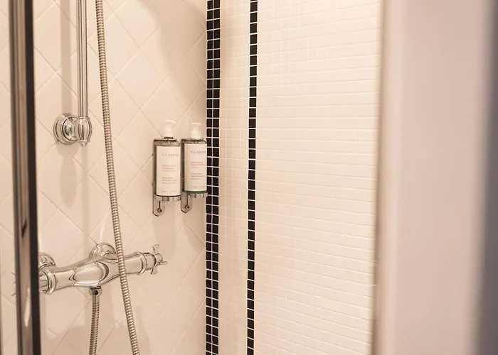 Rendez-vous Batignolles 3* パリ