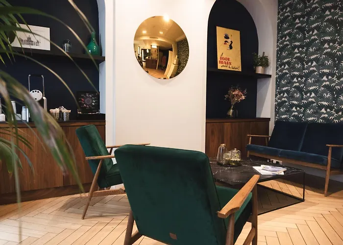 ホテル Rendez-vous Batignolles