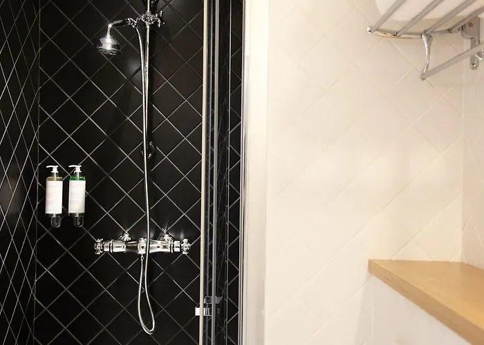 Rendez-vous Batignolles ホテル パリ