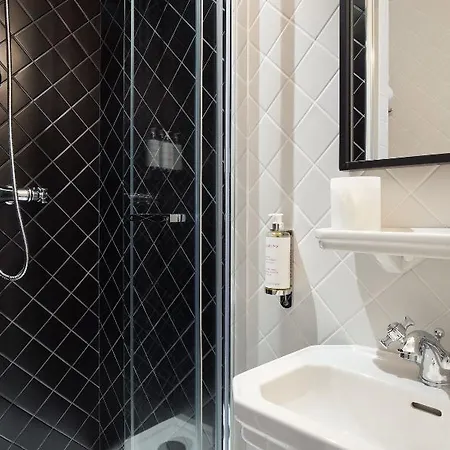 Rendez-vous Batignolles Ξενοδοχείο 3*